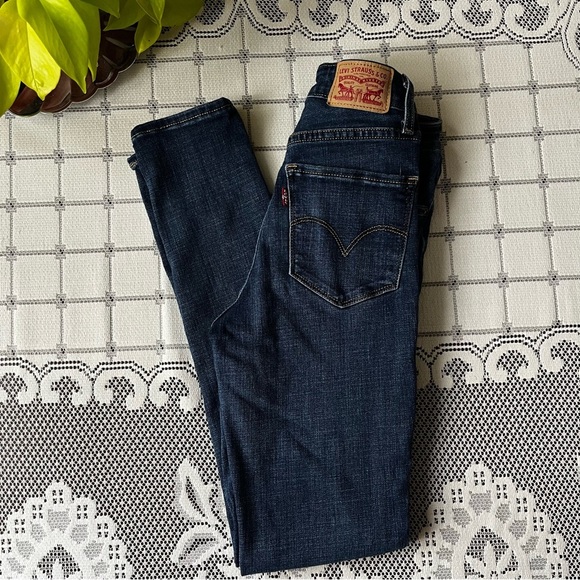 Levi's 721 high rise skinny jeans- dark wash size 25 - Picture 1 of 9